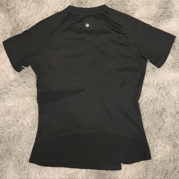 Lululemon t-shirt - Picture 2 of 6
